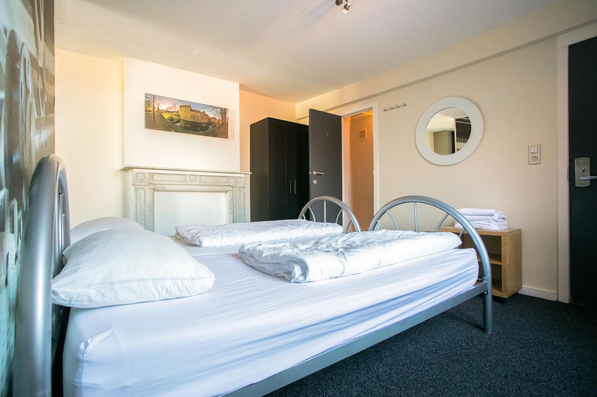 St Christopher'S Inn Hostel At The Bauhaus Bruges Camera foto