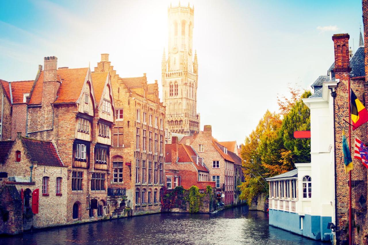 St Christopher'S Inn Hostel At The Bauhaus Bruges Esterno foto